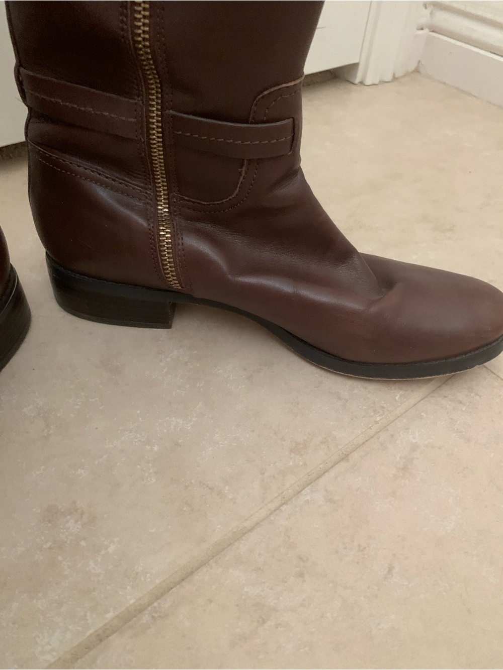 Michael Kors Stockard Brown Leather Tall Riding Boots Gold MK Logo Size 9.5M - Picture 14 of 16